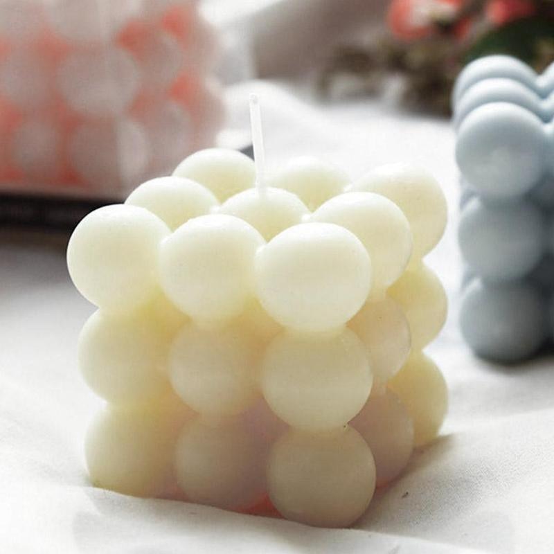 AromaCube: Geometric Twisted Bubble Candle