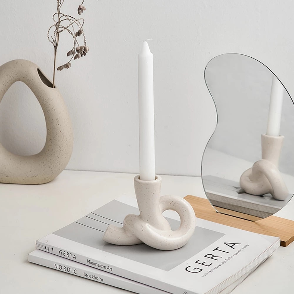 Chic Illumination INS Candlestick